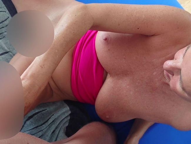 Pia_von_Padberg Porno Video: Mega-besa**ng vom notgeilen Stiefonkel